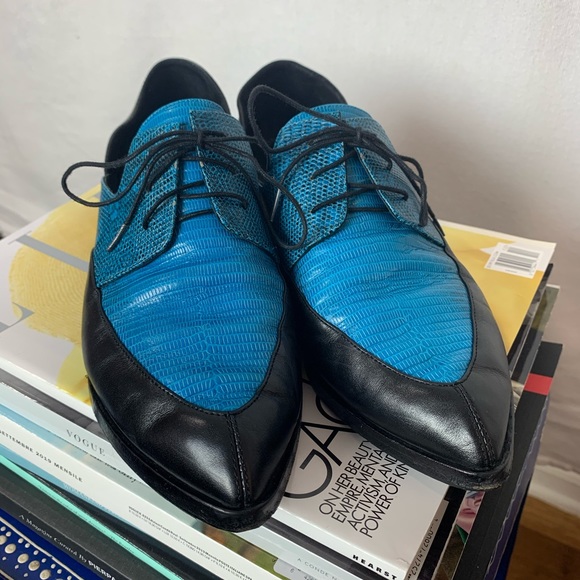 Funky blue and black loafers - Picture 2 of 5